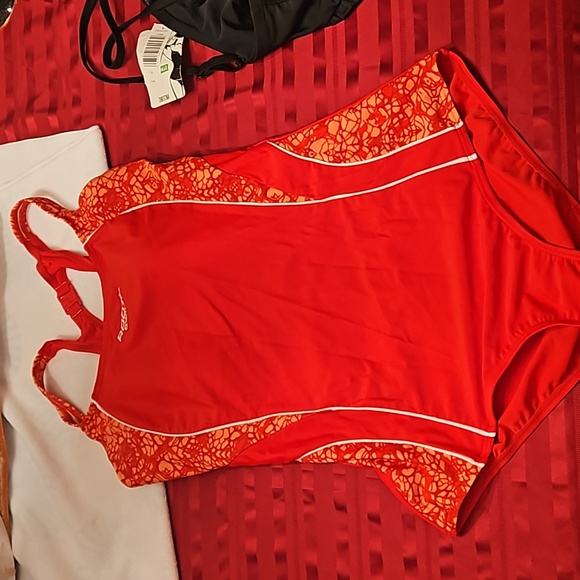 🔖 Roots Red Swimsuit - One Piece - Picture 2 of 5